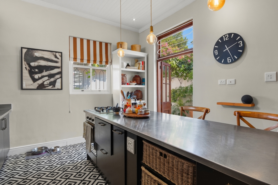 3 Bedroom Property for Sale in Tamboerskloof Western Cape